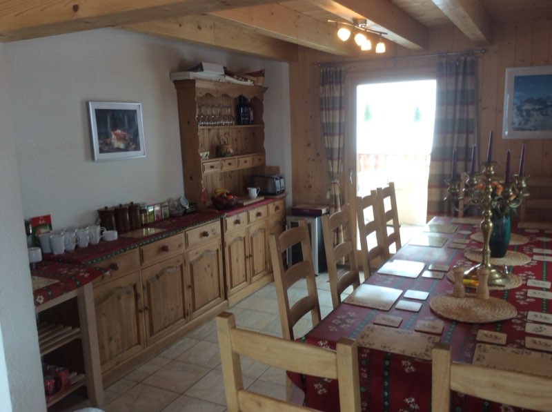 Kitchen and dining area