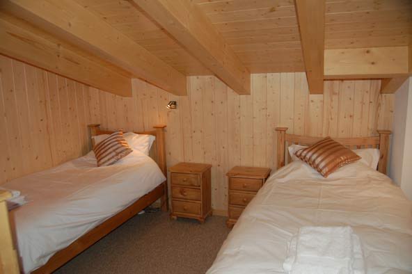 A twin bedroom under the eaves